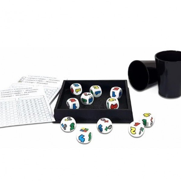 Jogo Mau Mau com 11 Dados e 02 Copos Diversão ao Cubo
