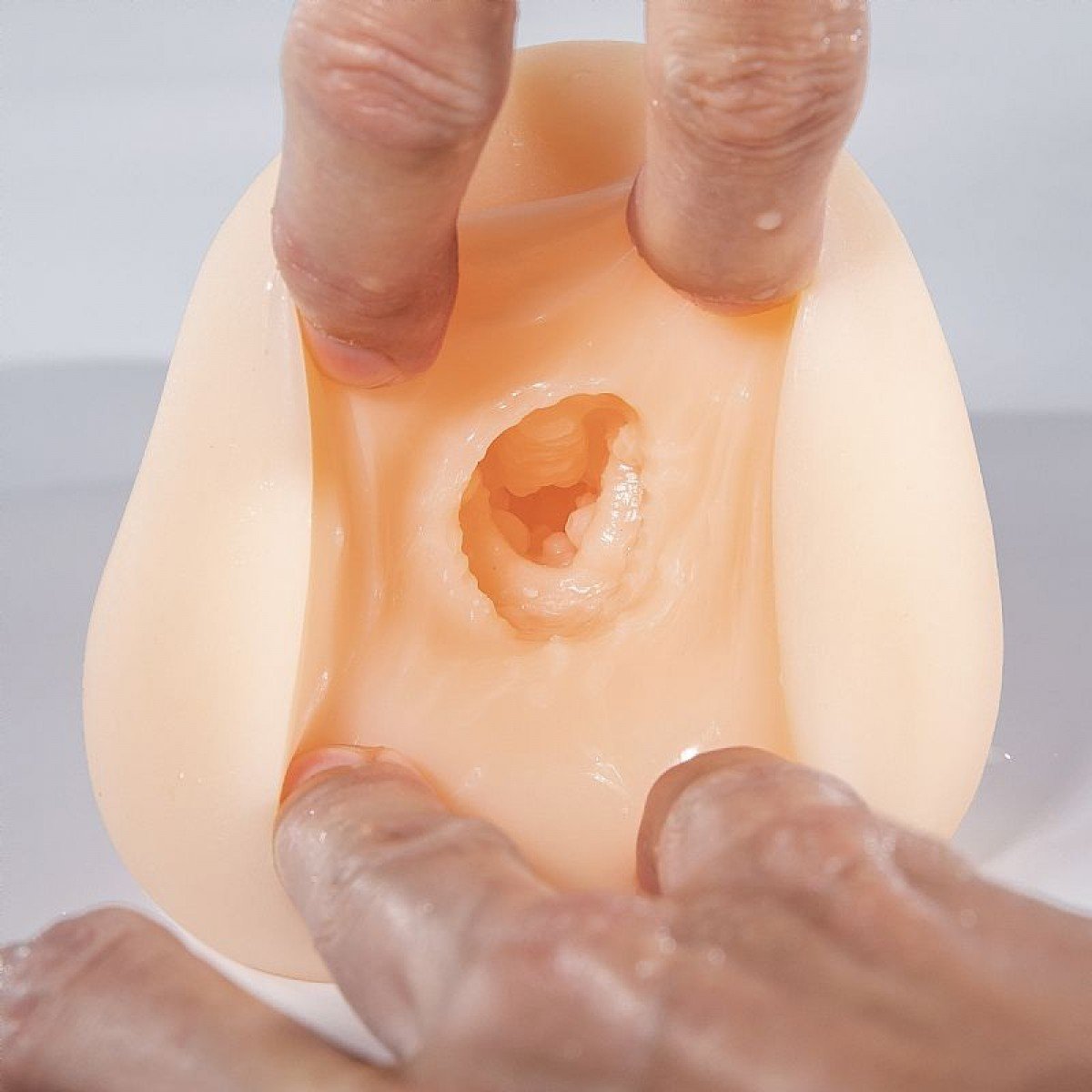Masturbador Masculino Formato de Pênis com ânus - SI